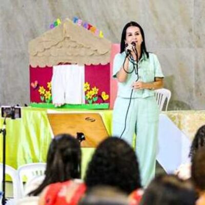 Prefeitura conclui ciclo de formação continuada para profissionais da rede municipal de educação
