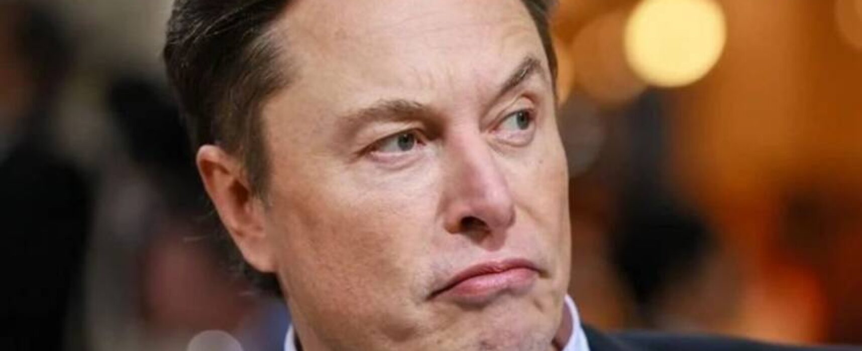 Elon Musk inicia demissões em massa no Twitter; cortes chegaram ao Brasil nesta sexta