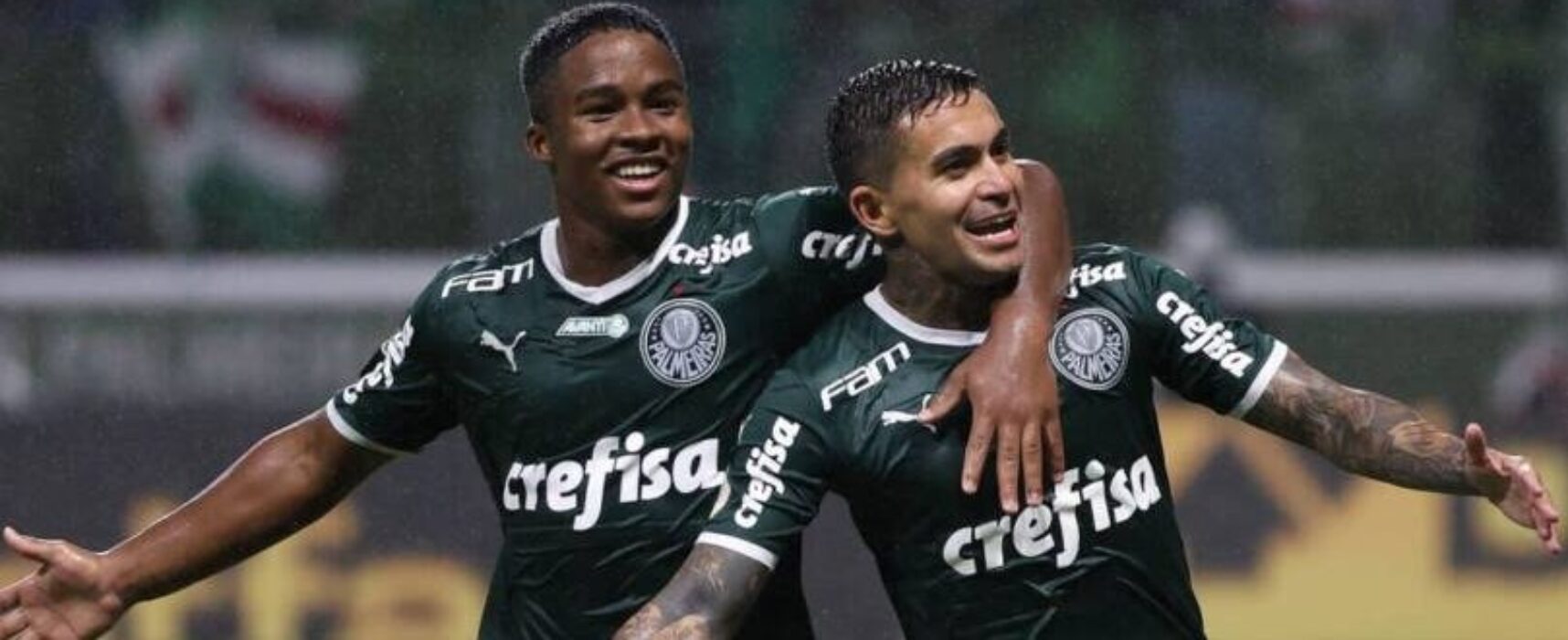 Palmeiras celebra título Brasileiro com goleada sobre o Fortaleza