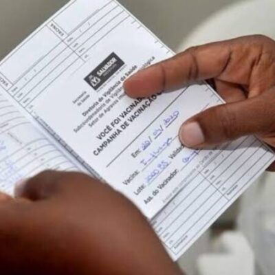 Comprovação de vacinação deve voltar a ser exigida, diz Conselho Estadual de Saúde