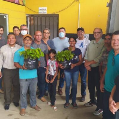 Prefeitura de Itabuna entrega  mudas de cacau clonado às associações de agricultores familiares
