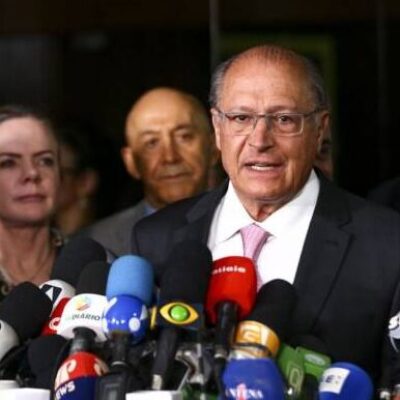 BRASIL: Transição de governo começa na próxima segunda-feira