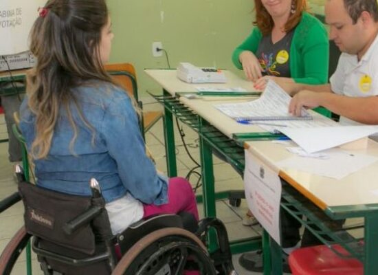 CCJ aprova política de apoio a emprego de pessoas com deficiência