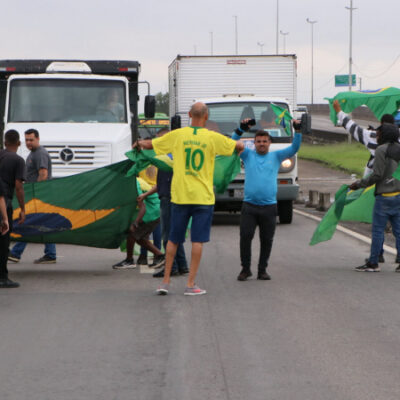 Apesar de decisão de Moraes, 227 manifestações ainda ocorrem em rodovias nesta terça-feira