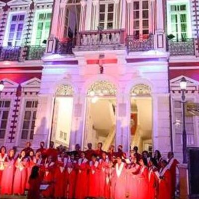 Cantatas de Natal: corais se apresentam nas escadarias do Palácio Paranaguá; confira programação
