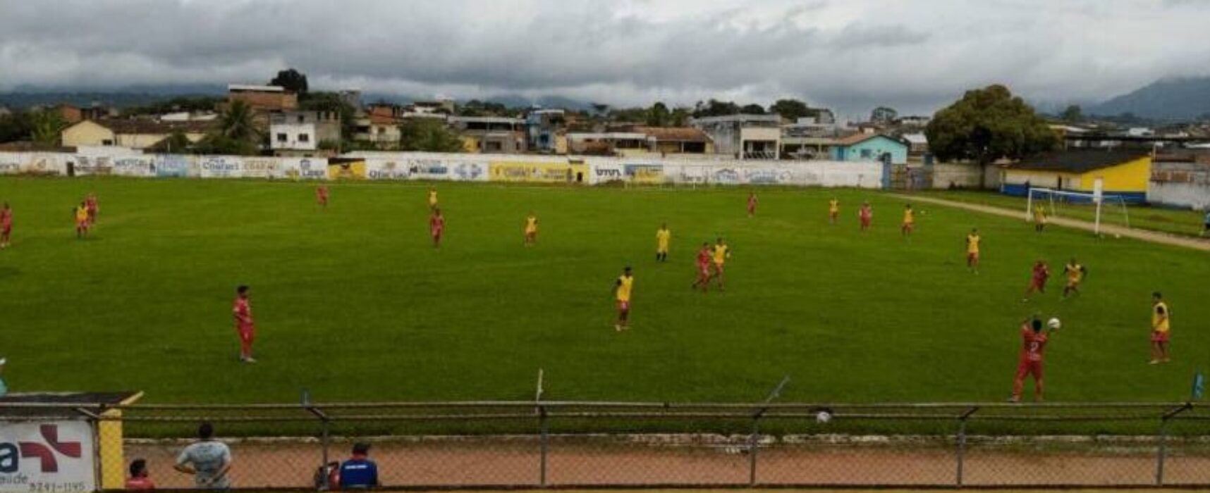 JOGO-TREINO: Barcelona de Ilheus vence Seleção de Coaraci