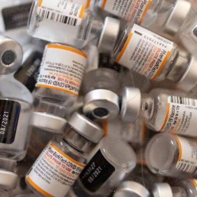 Saúde compra mais 50 milhões de vacinas contra covid-19 da Pfizer