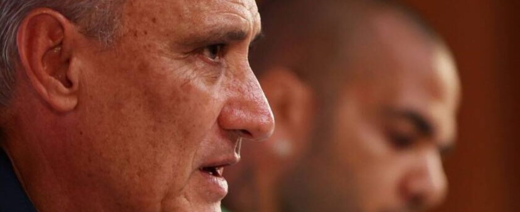Tite diz que usará equipe alternativa diante de Camarões
