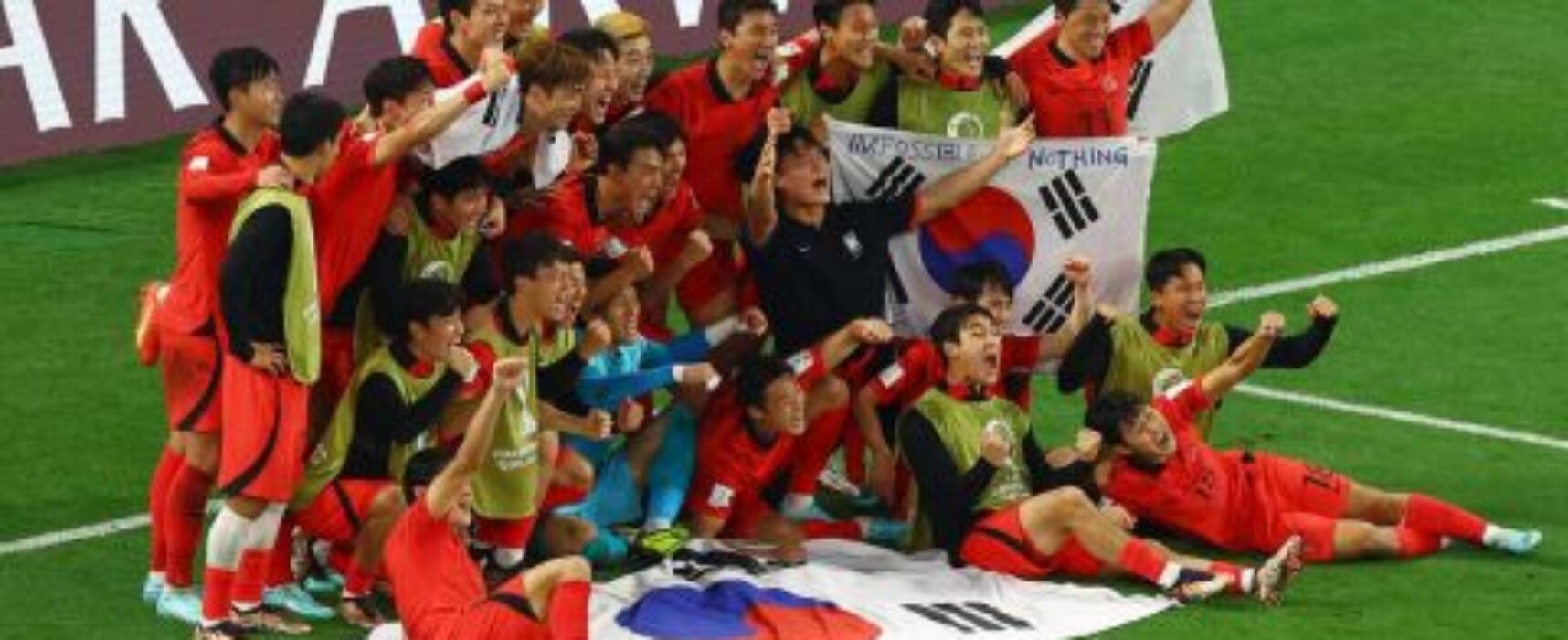 Coreia do Sul vence Portugal, avança na Copa e vai encarar o Brasil