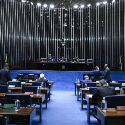 Após a Câmara, Senado aprova mudanças da PEC da Transição