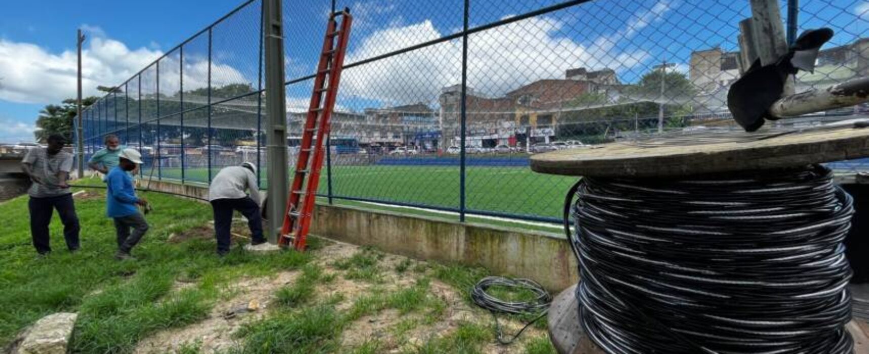 Prefeitura aciona a Polícia Civil após novo furto da fiação de cobre da Areninha da Fernando Cordier
