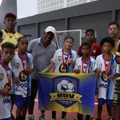 Liga Ilheense de Futsal completa 20 anos e reúne diversas equipes no Ginásio Herval Soledade