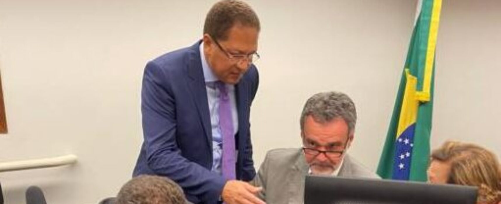 Prefeito Augusto Castro consegue emenda de bancada de R$ 30 milhões para a duplicação da BR-101 na área urbana