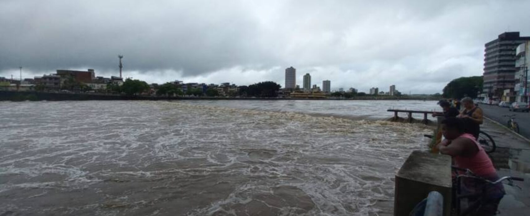 Defesa Civil mantém alerta para as famílias ribeirinhas após elevação do Rio Cachoeira