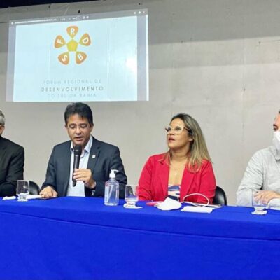 Secretaria da Educação representa Itabuna no Fórum Regional de Desenvolvimento na UESC