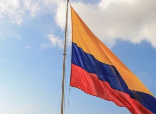 Colômbia: Dissidência das FARC declara cessar-fogo unilateral até 02 de janeiro