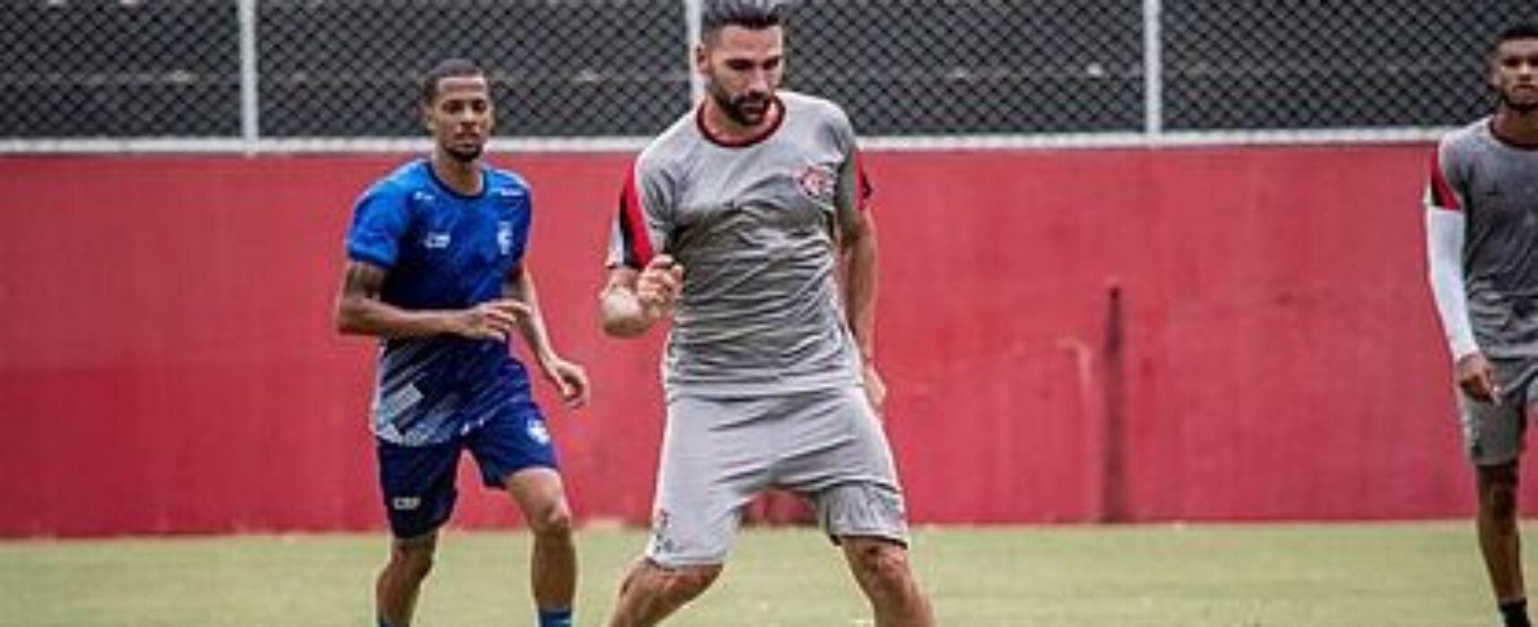 Por 3×0, Vitória vence jogo-treino contra o Itabuna no Barradão