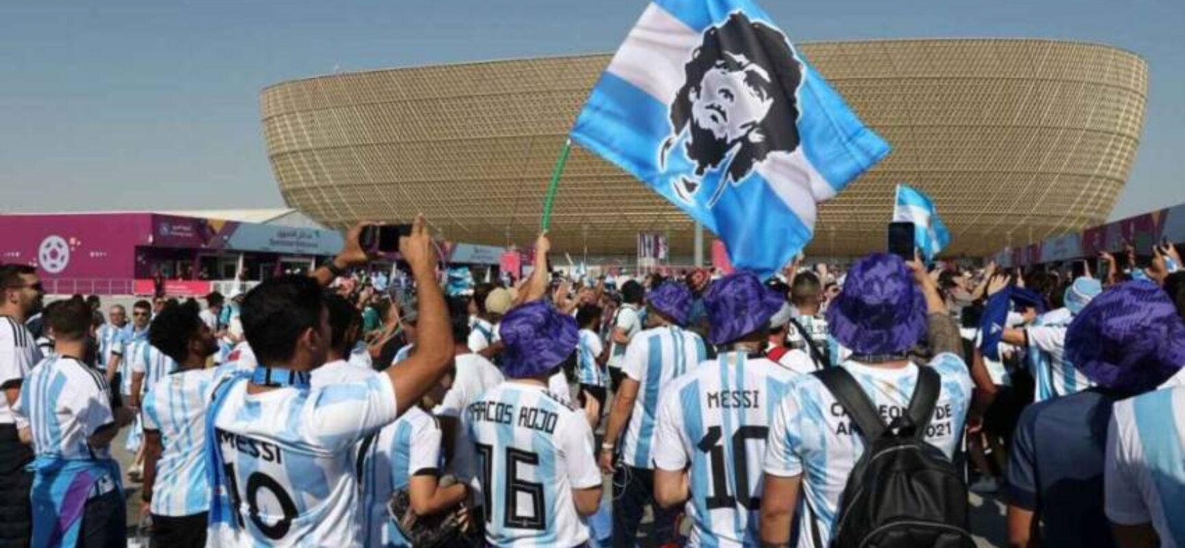 No Catar, argentinos protestam por ingressos para assistir a final da Copa