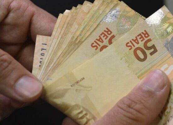MEDIDA PROVISÓRIA: Salário mínimo sobe para R$ 1.302 em 1º de janeiro