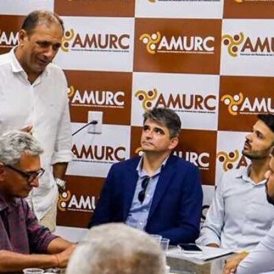 Mário Alexandre participa de assembleia da Amurc e destaca fortalecimento de pautas municipalistas