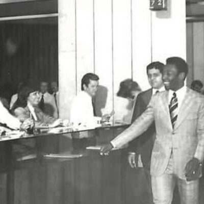 Rei Pelé foi funcionário do Banco Mercantil