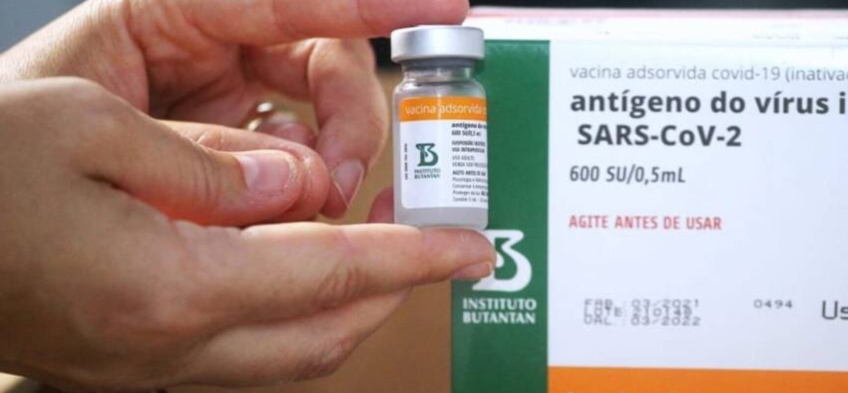 Ministério da Saúde compra 750 mil doses da Coronavac para vacinação de crianças