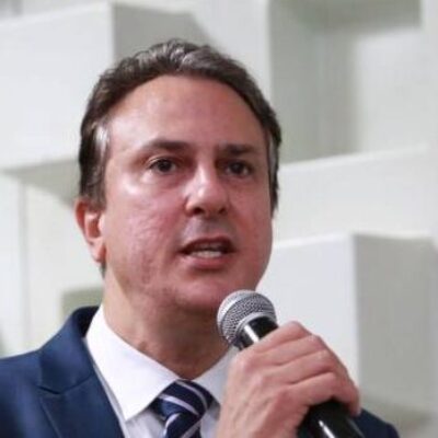 Piso nacional dos professores sobe para R$ 4.420,55