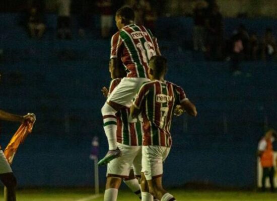 Fluminense arranca vitória sobre Porto Feliz na estreia da Copinha