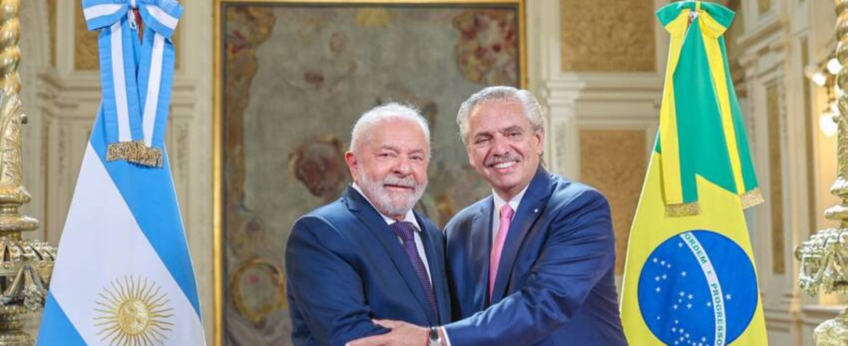 Brasil e Argentina estudam criar moeda única para trocas comerciais