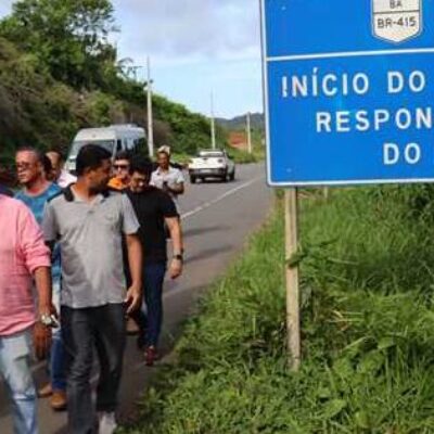 Prefeito Mário Alexandre visita obras de iluminação de trecho da BR-415