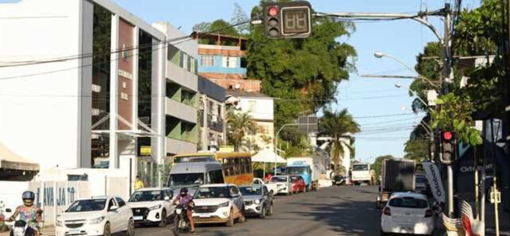 Prefeitura de Ilhéus investe R$ 4 milhões para modernizar sinalização semafórica no município