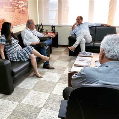 Na Codeba, prefeito Mário Alexandre discute construção de atrativos turísticos no Centro de Ilhéus