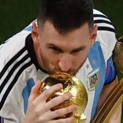 Messi não pretende renovar contrato com o PSG, diz jornalista