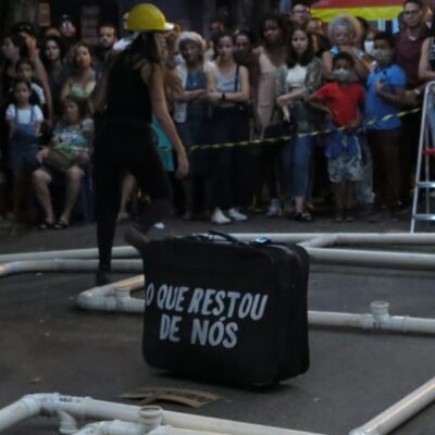 TEATRO POPULAR DE ILHÉUS SE PREPARA PARA REFUNDAR O BRASIL COM O ESPETÁCULO “COMO PROVAR QUE A TERRA É REDONDA”