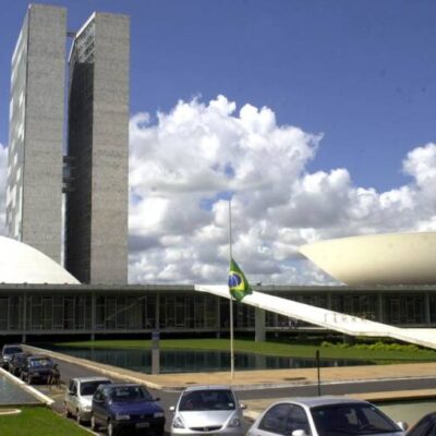 Câmara e Senado elegem suas presidências nesta quarta-feira