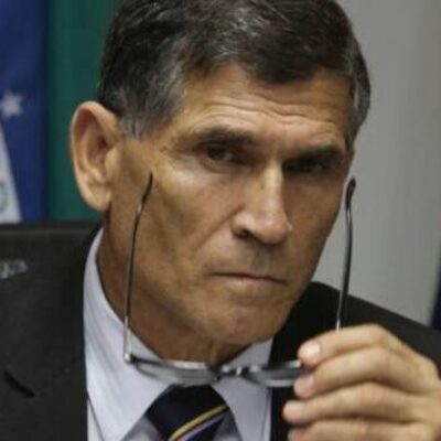 Santos Cruz atribui atos antidemocráticos a fanatismo: “O Brasil está doente”