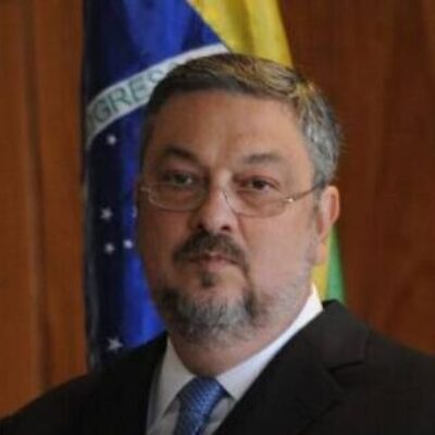 Mercado consulta Palocci ao analisar ações do governo Lula, diz colunista