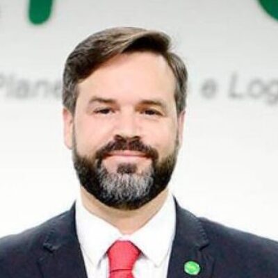 Diretor de estatal federal é afastado após ser acusado de apresentar diploma falso