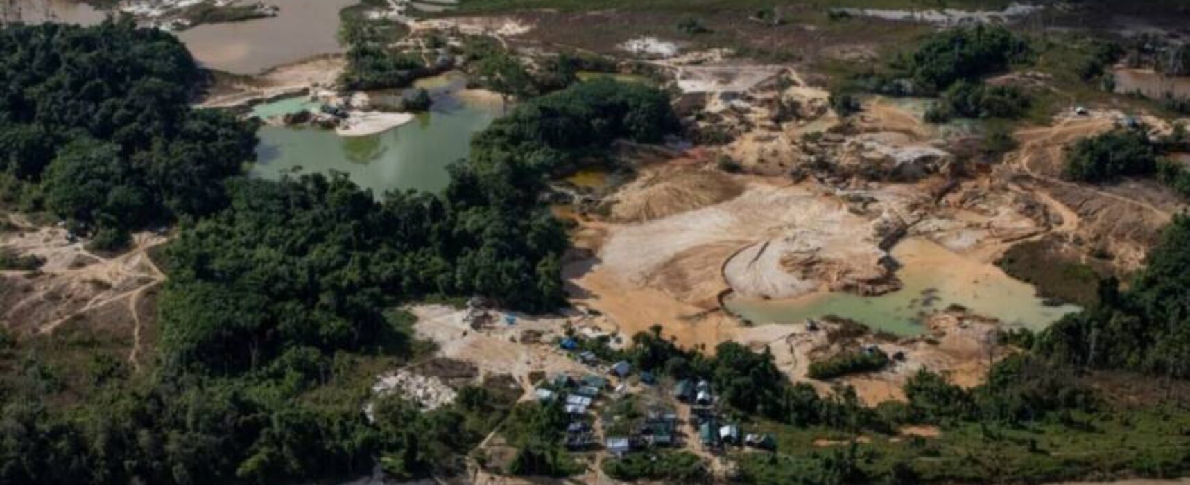 Relatório aponta que garimpo ilegal em território Yanomami cresceu 54% em 2022