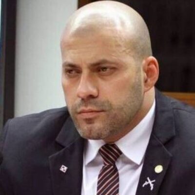 Audiência de custódia decide pela permanência de Daniel Silveira na prisão