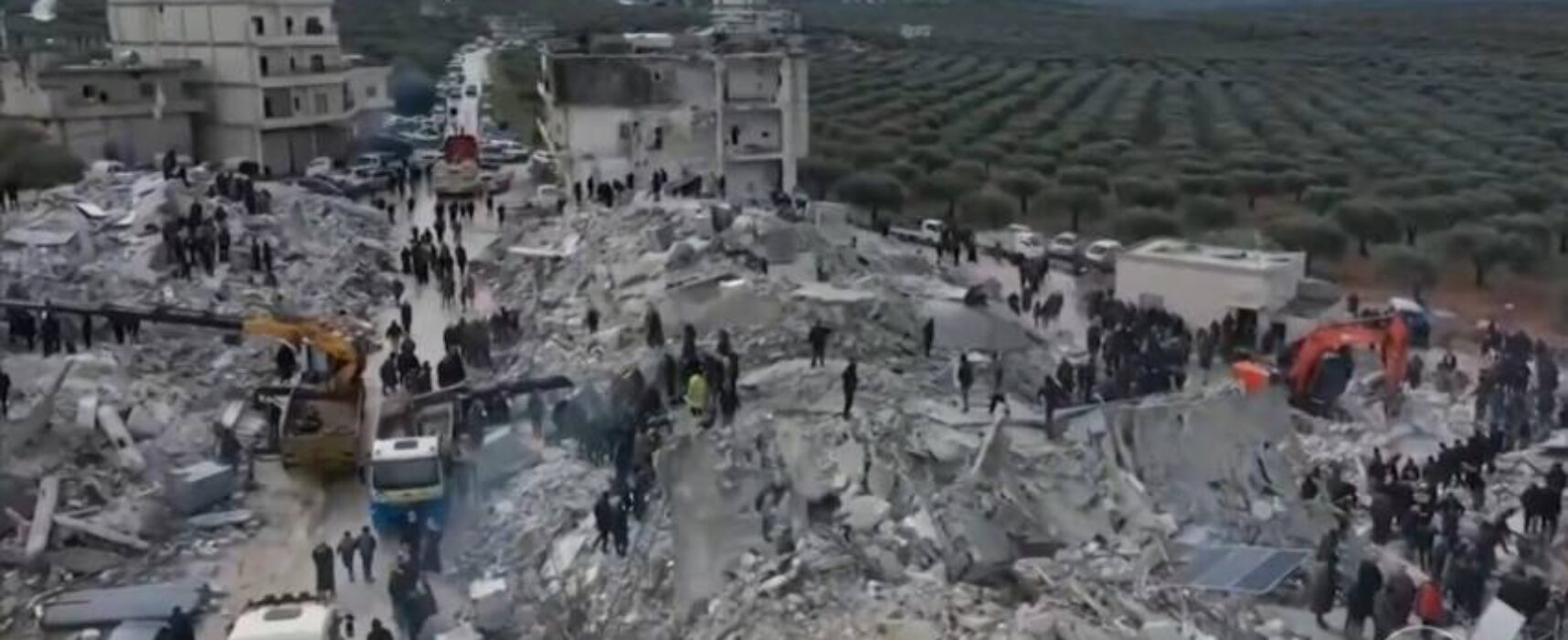 Mortes em terremoto na Turquia e na Síria ultrapassam 7 mil