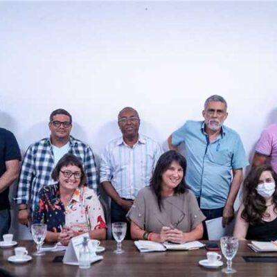Prefeitura se reúne com equipe do filme ‘Silêncio’ e garante apoio para gravação em Ilhéus