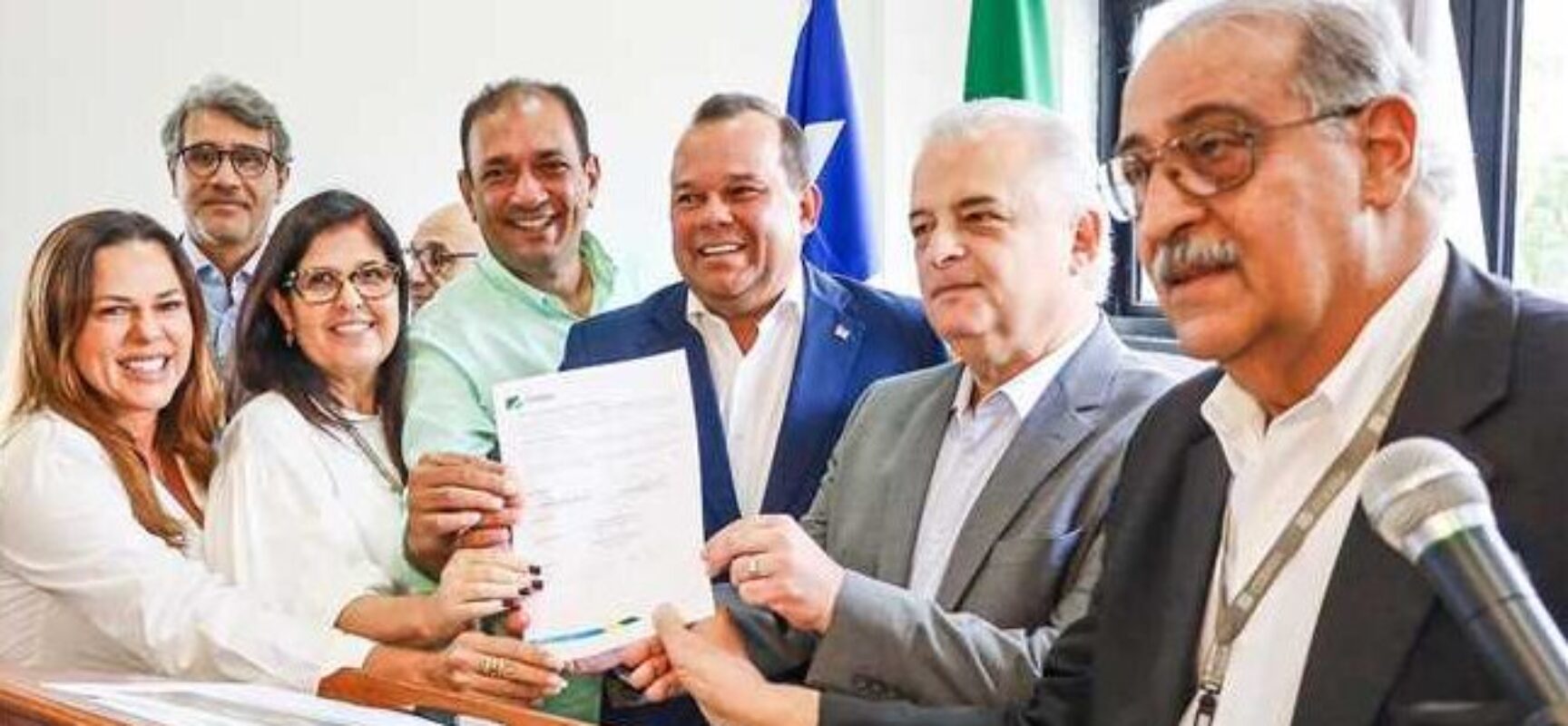 Mário Alexandre assina contrato de cessão de uso para revitalização do antigo Porto de Ilhéus