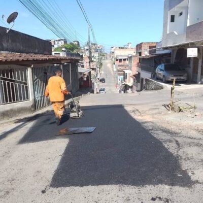 Prefeitura avança com Operação Tapa-Buracos em bairros e no centro de Itabuna