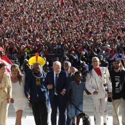 Dino diz que extremista planejava executar Lula na posse
