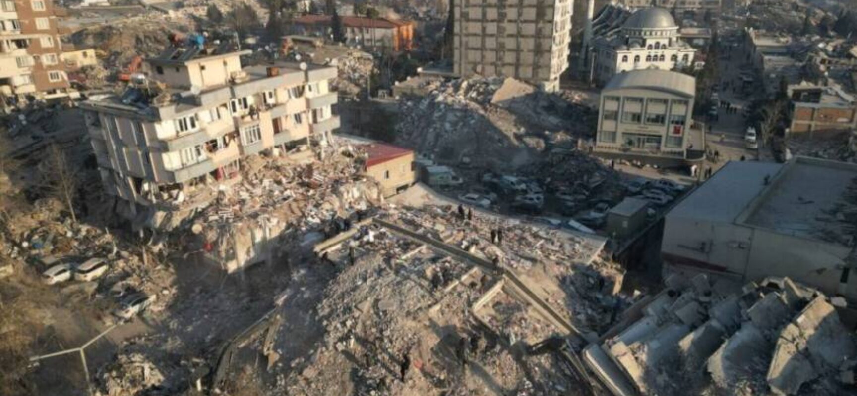 EUA anunciam mais US$ 100 milhões de ajuda à Turquia após terremoto
