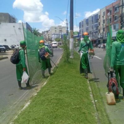 Prefeitura chega com serviços de zeladoria em diversos bairros de Itabuna