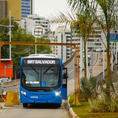 Linhas gratuitas Lapa-Barra levam foliões em tempo recorde ao circuito