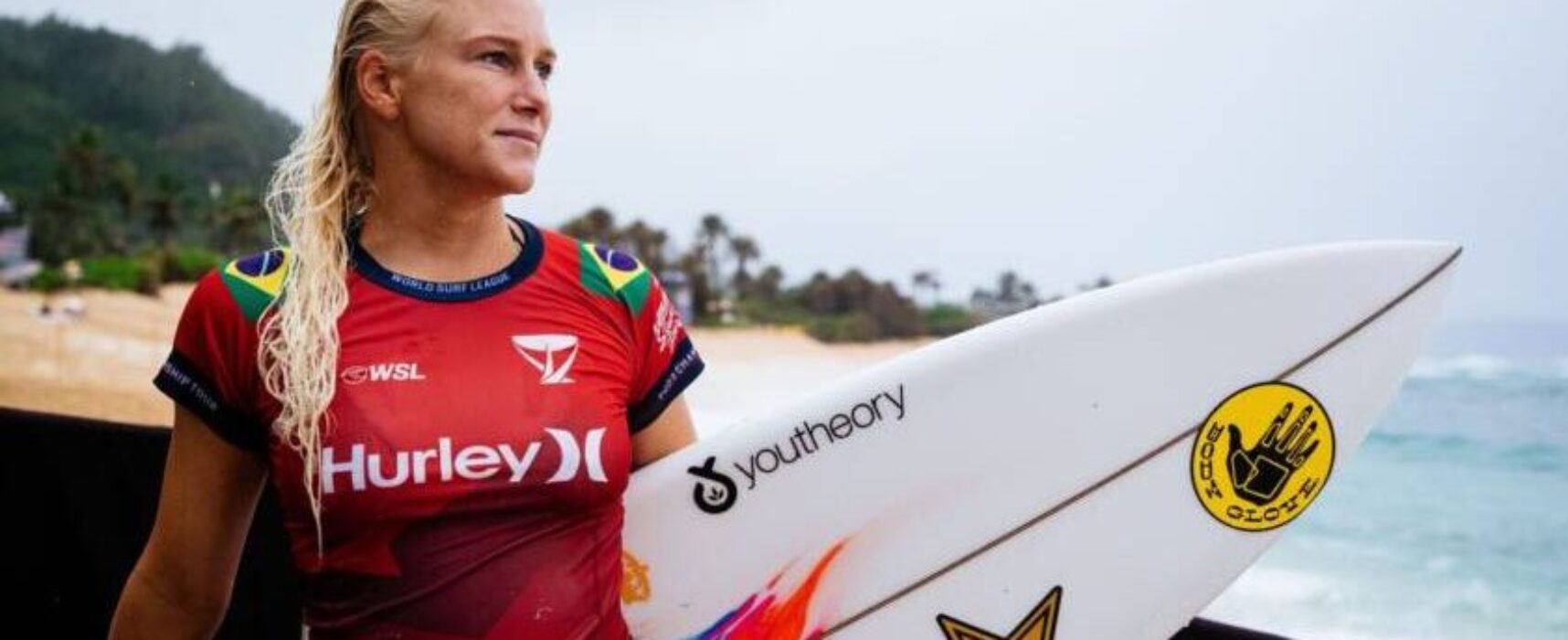 Brasileiras caem na etapa de Sunset Beach de surfe