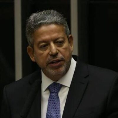 Arthur Lira é reeleito para presidência da Câmara dos Deputados